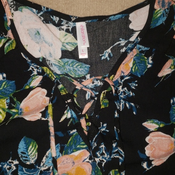 NWT Xhilaration Cold shoulder dress - Picture 3 of 4